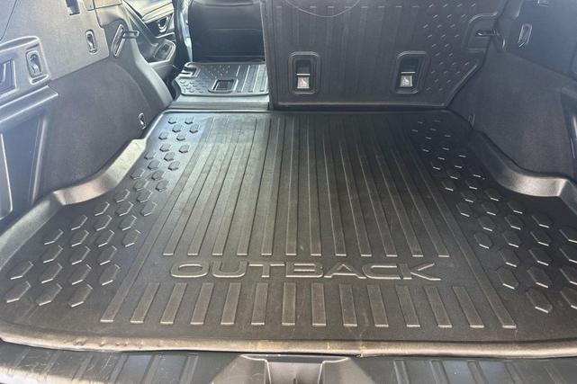 Photo of 2021 Abyss Blue Pearl Subaru Outback