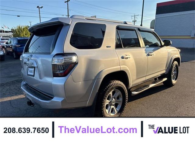 Photo of 2016 Classic Silver Metallic Toyota 4Runner
