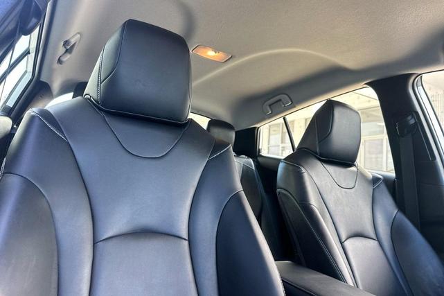 Photo of 2022 Wind Chill Pearl Toyota Prius Prime