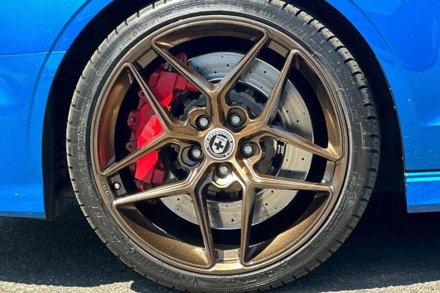 Photo of 2018 Ara Blue Crystal Effect Audi RS 3