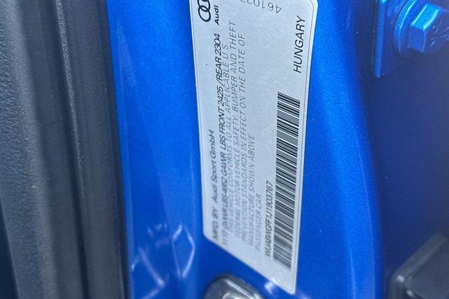 Photo of 2018 Ara Blue Crystal Effect Audi RS 3