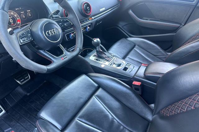 Photo of 2018 Ara Blue Crystal Effect Audi RS 3