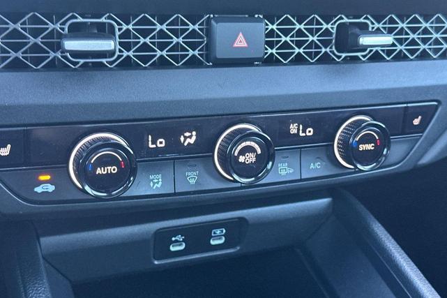 Photo of 2024 Canyon River Blue Metallic Honda Accord