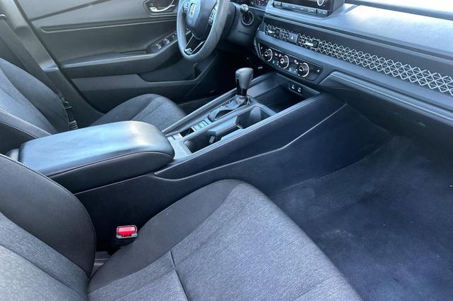 Photo of 2024 Canyon River Blue Metallic Honda Accord