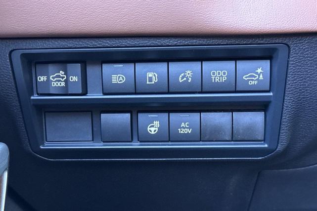 Photo of 2025 Wind Chill Pearl Toyota Tundra Hybrid