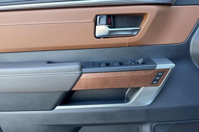 Photo of 2025 Wind Chill Pearl Toyota Tundra Hybrid