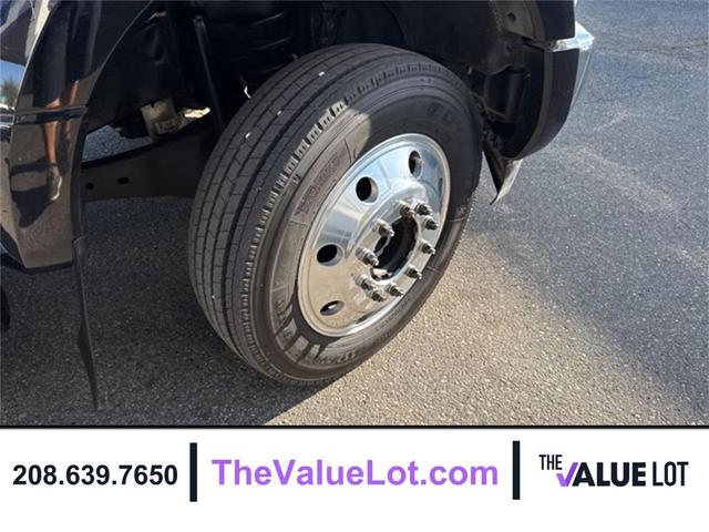 Photo of 2019 Agate Black Metallic Ford F-450