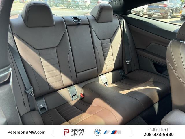 Photo of 2022 Black Sapphire Metallic BMW M440