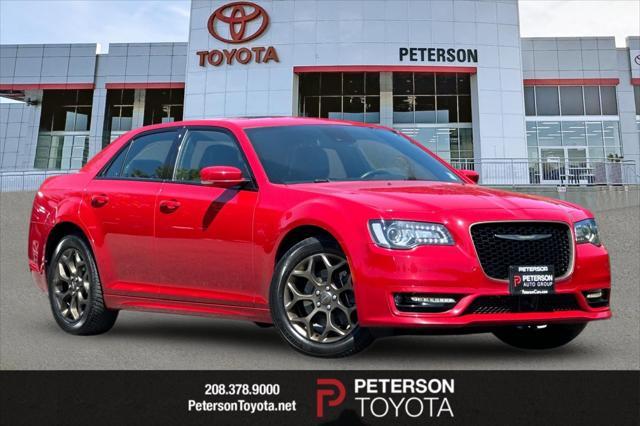2017 Chrysler 300