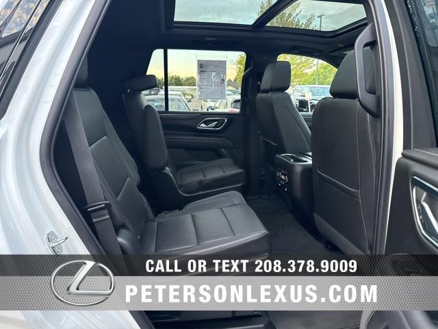 Photo of 2022 Iridescent Pearl Tricoat Chevrolet Tahoe