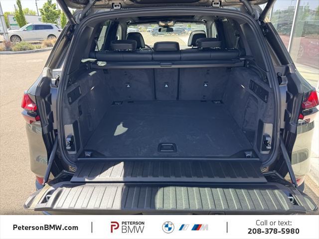 Photo of 2026 Manhattan Green Metallic BMW X5