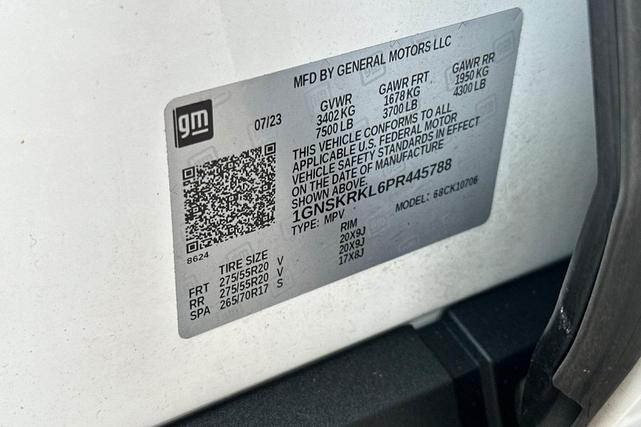 Photo of 2023 Summit White Chevrolet Tahoe