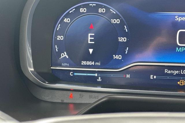 Photo of 2023 Summit White Chevrolet Tahoe