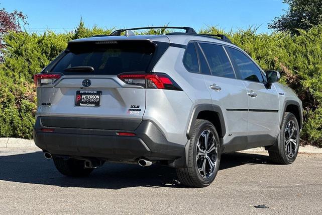 Photo of 2020 Silver Sky Metallic Toyota RAV4 Hybrid