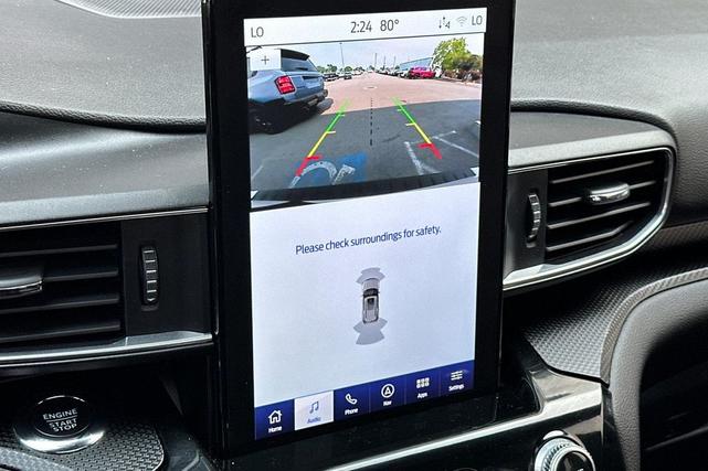 Photo of 2023 Star White Metallic Tri-Coat Ford Explorer
