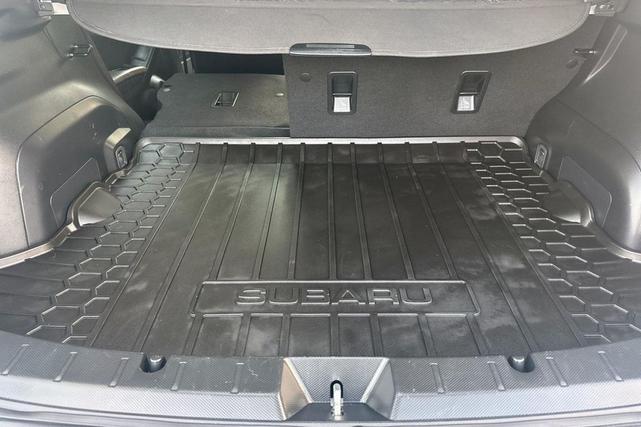Photo of 2023 Cool-Gray Khaki Subaru Crosstrek