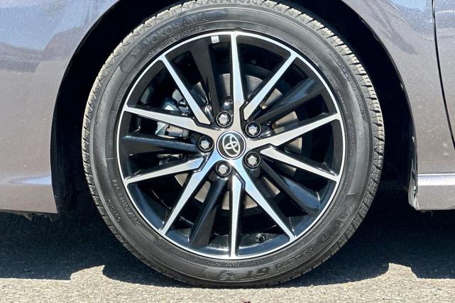Photo of 2023 Predawn Gray Mica Toyota Camry