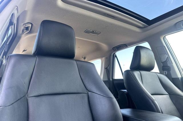 Photo of 2023 Blizzard Pearl Toyota 4Runner