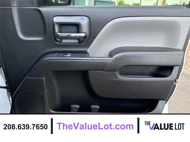 Photo of 2019 Summit White GMC Sierra 2500