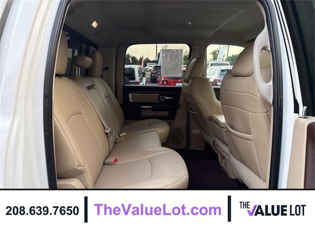 Photo of 2014 Bright White Clearcoat RAM 3500