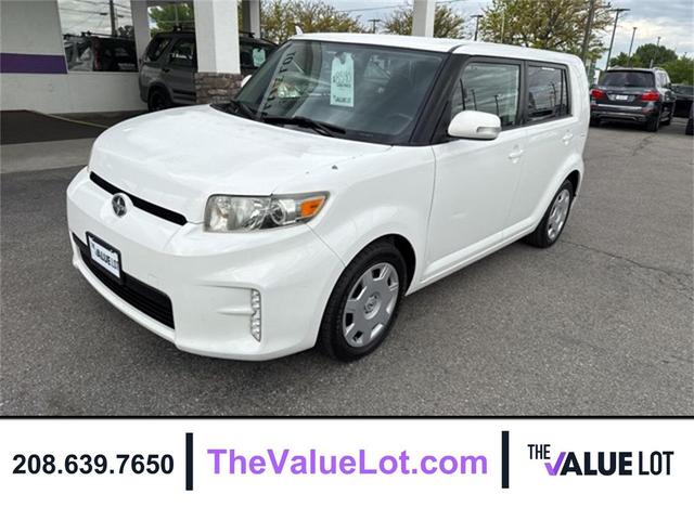Photo of 2013 Silver Ignit10n Scion xB