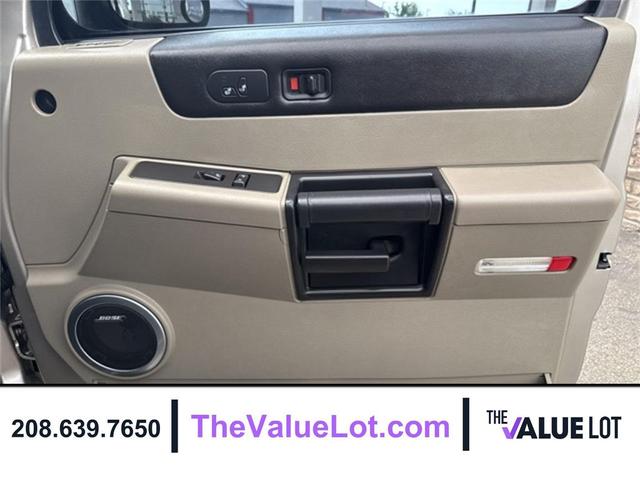 Photo of 2006 Pewter Metallic Hummer H2