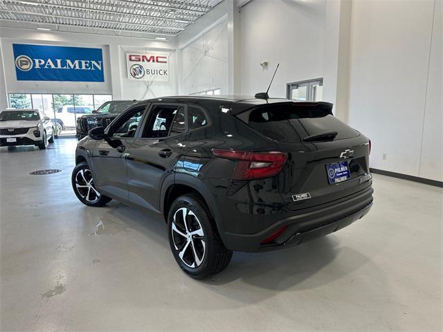 Photo of 2024 Mosaic Black Metallic Chevrolet Trax
