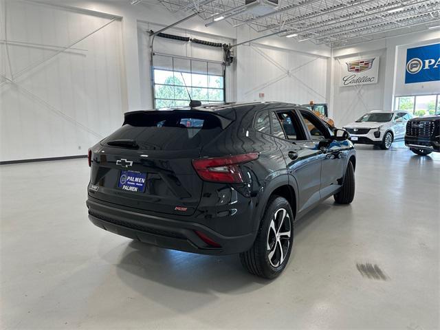 Photo of 2024 Mosaic Black Metallic Chevrolet Trax