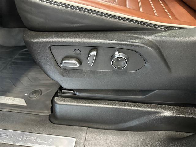 Photo of 2023 Midnight Blue Metallic GMC Yukon