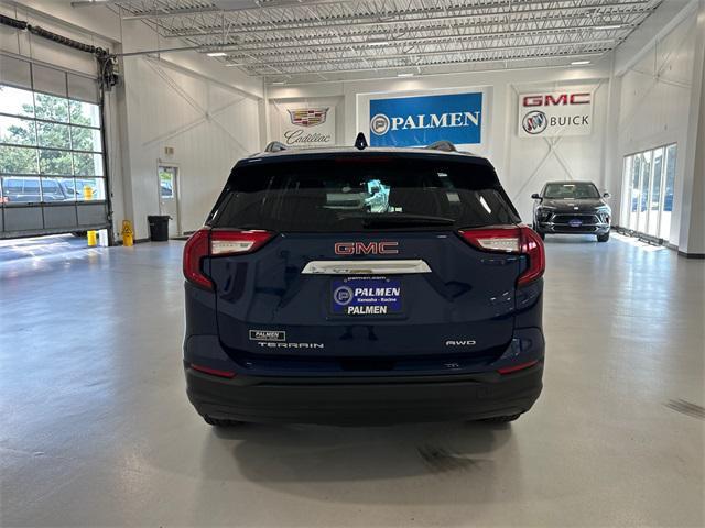 Photo of 2022 Marine Metallic GMC Terrain