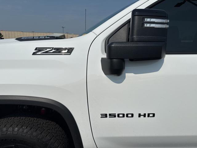 Photo of 2024 Summit White Chevrolet Silverado 3500