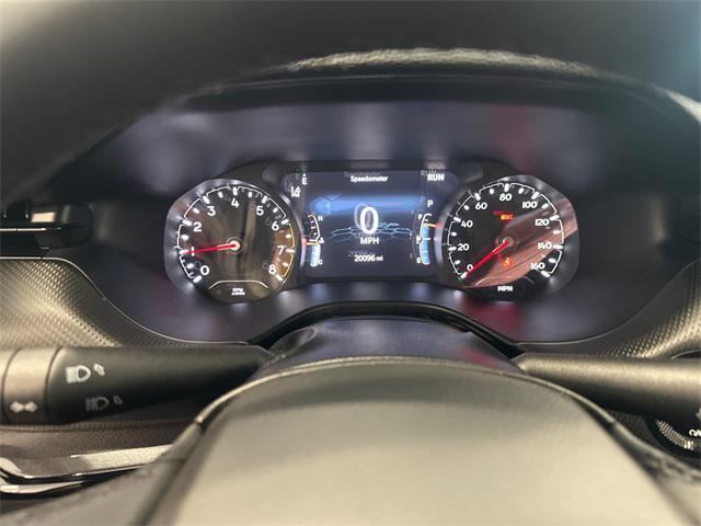 Photo of 2023 Diamond Black Crystal Pearlcoat Jeep Compass