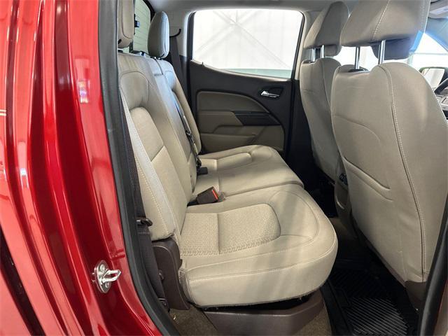 Photo of 2016 Copper Red Metallic GMC Canyon