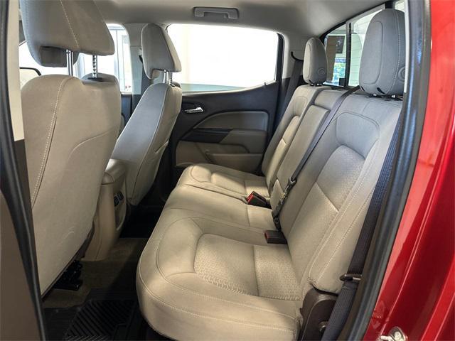 Photo of 2016 Copper Red Metallic GMC Canyon