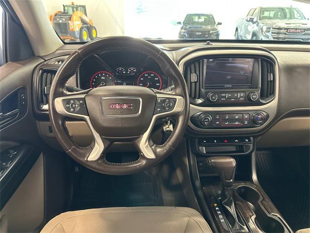 Photo of 2016 Copper Red Metallic GMC Canyon