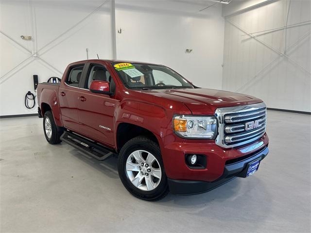 Photo of 2016 Copper Red Metallic GMC Canyon