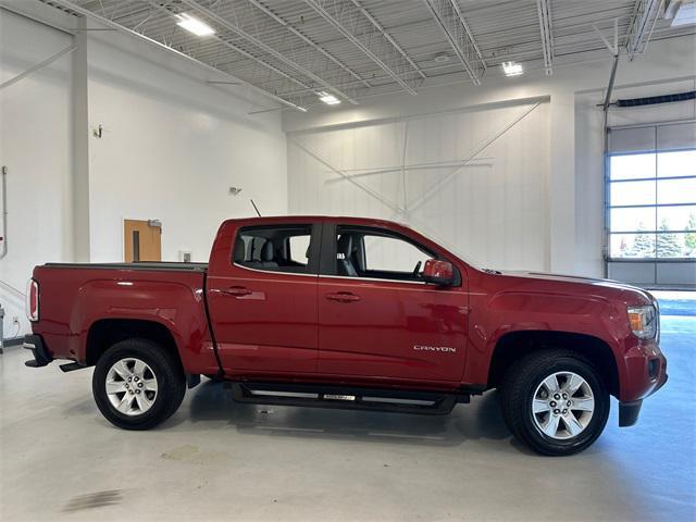 Photo of 2016 Copper Red Metallic GMC Canyon