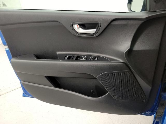 Photo of 2021 Blue Kia Rio
