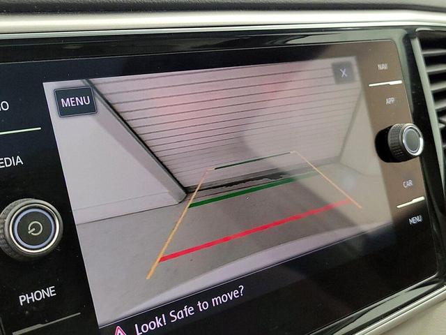 Photo of 2018 White Volkswagen Atlas