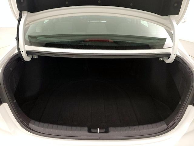 Photo of 2022 White Kia Forte
