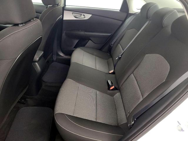 Photo of 2022 White Kia Forte