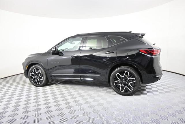 Photo of 2023 Black Chevrolet Blazer
