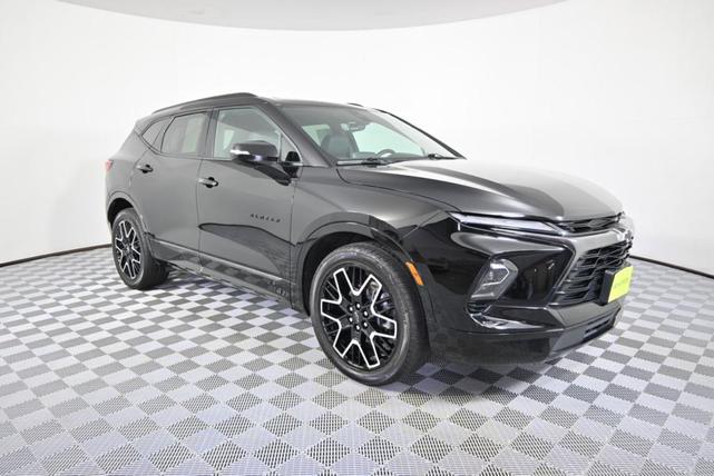 Photo of 2023 Black Chevrolet Blazer