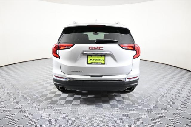 Photo of 2018 Quicksilver Metallic GMC Terrain