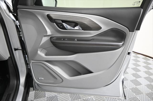 Photo of 2018 Quicksilver Metallic GMC Terrain