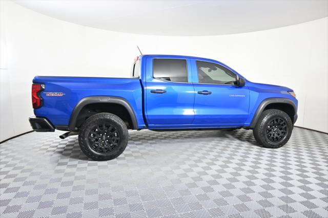Photo of 2023 Glacier Blue Metallic Chevrolet Colorado