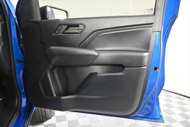 Photo of 2023 Glacier Blue Metallic Chevrolet Colorado