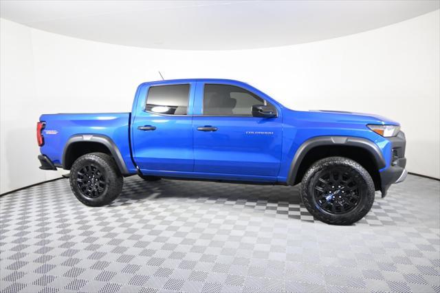 Photo of 2023 Glacier Blue Metallic Chevrolet Colorado