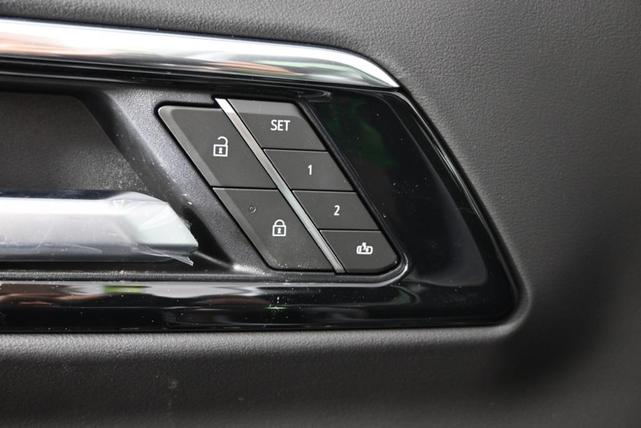 Photo of 2025 Sterling Gray Metallic Chevrolet Tahoe
