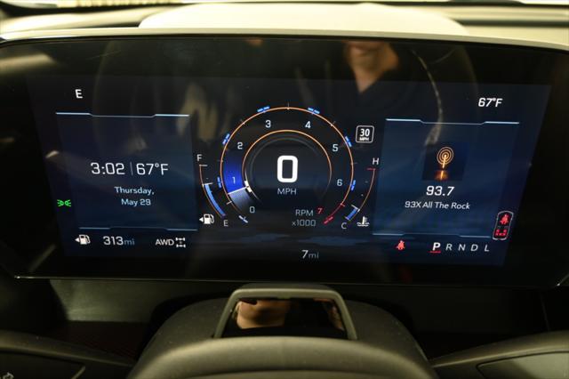 Photo of 2025 Mosaic Black Metallic Chevrolet Traverse